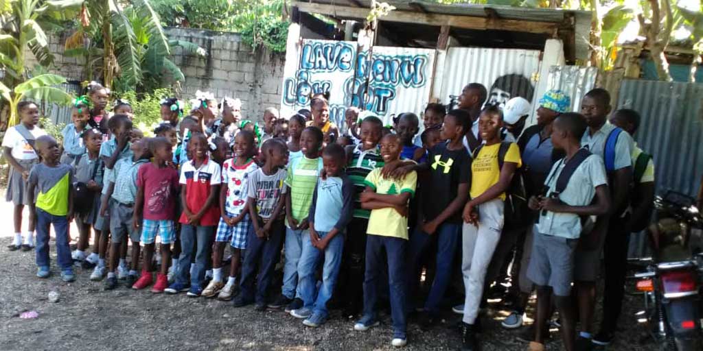 Group of kids in Haiti